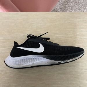 Nike Women's Black Running Shoes